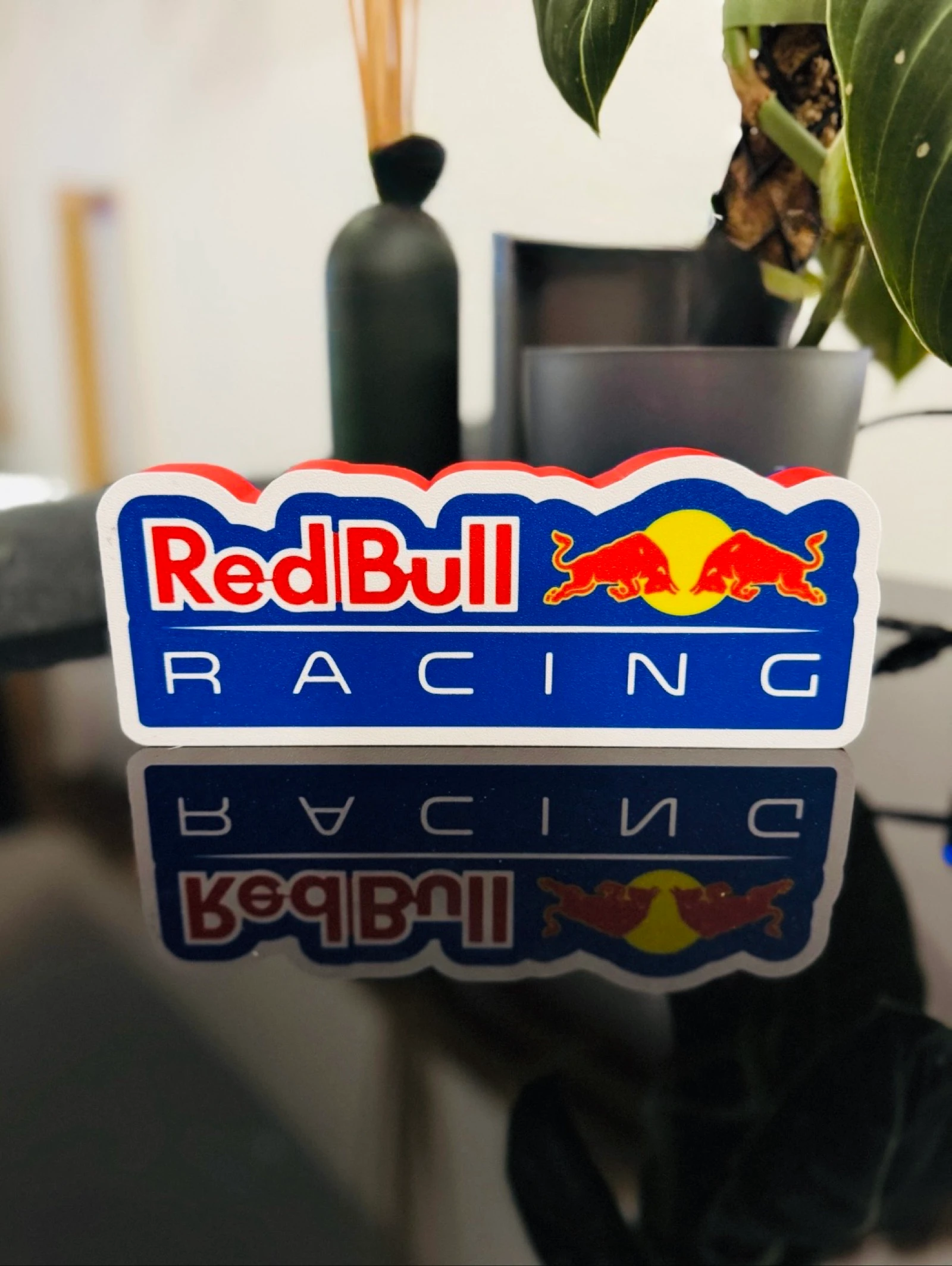 Logo éclairé redbull racing 